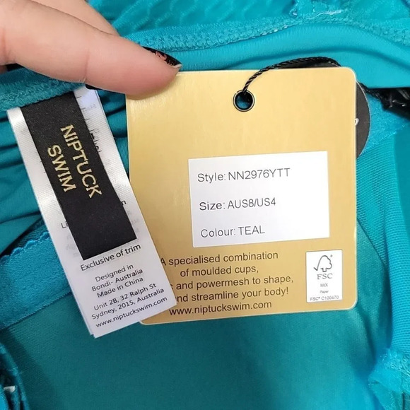 NIPTUCK Omega Teal Texture Joanne Twist Front Design Tummy Control One Piece - Picture 6 of 9